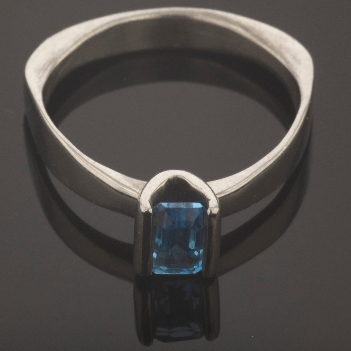 Topaz gemstone ring