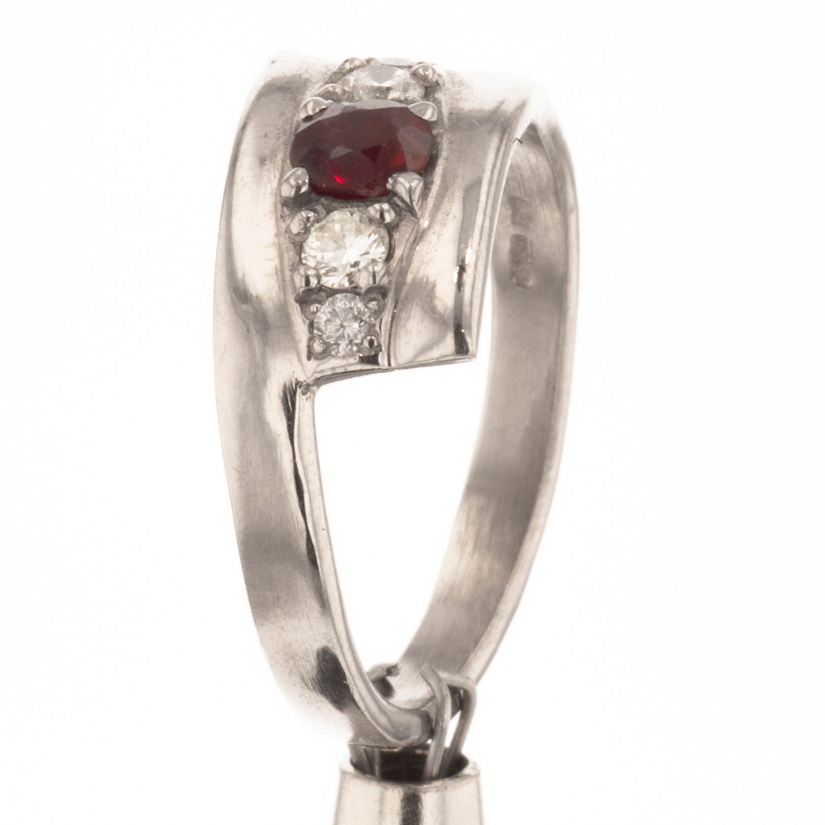 ruby diamond white gold ring