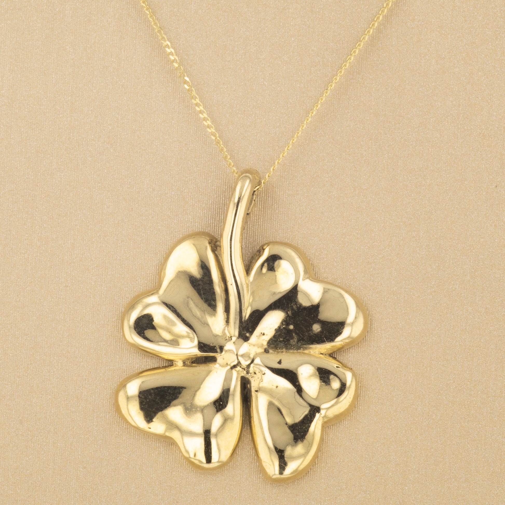 Irish leaf pendant