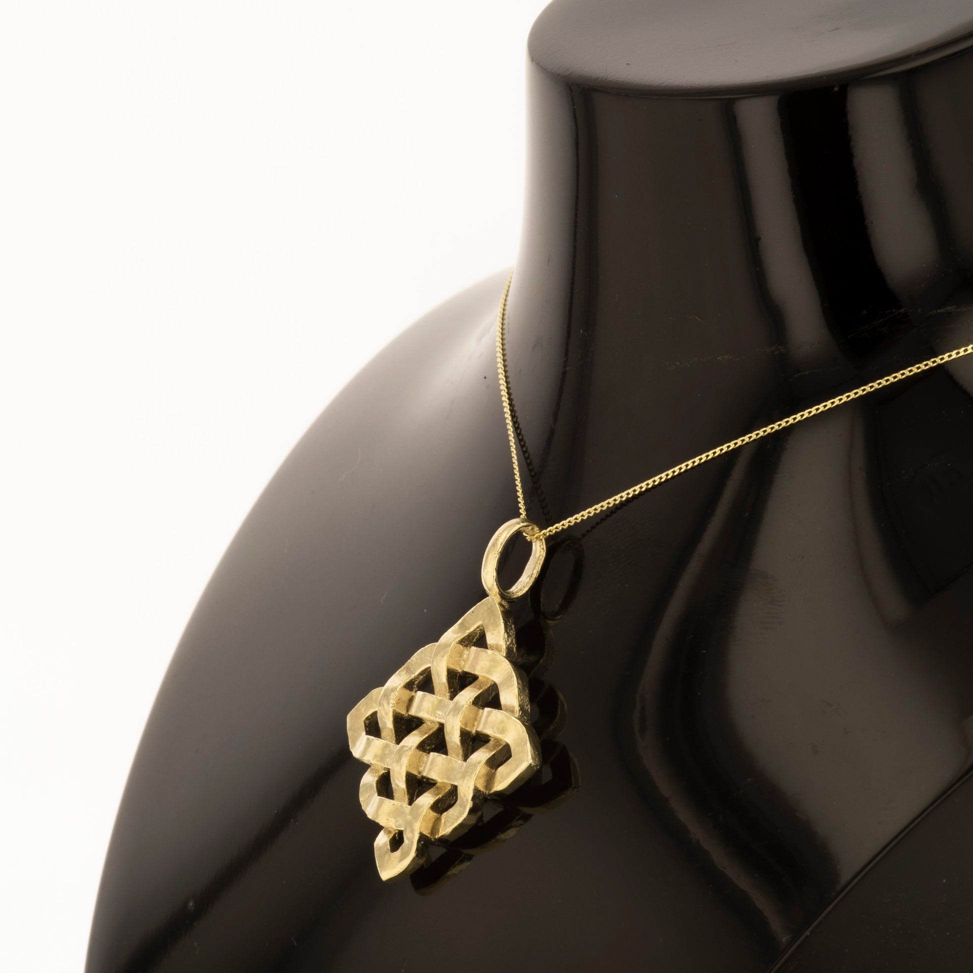 celtic gold pendant