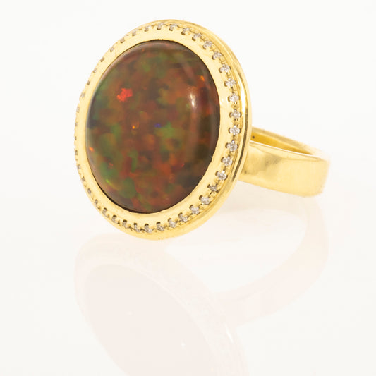 Opal and diamonds ring