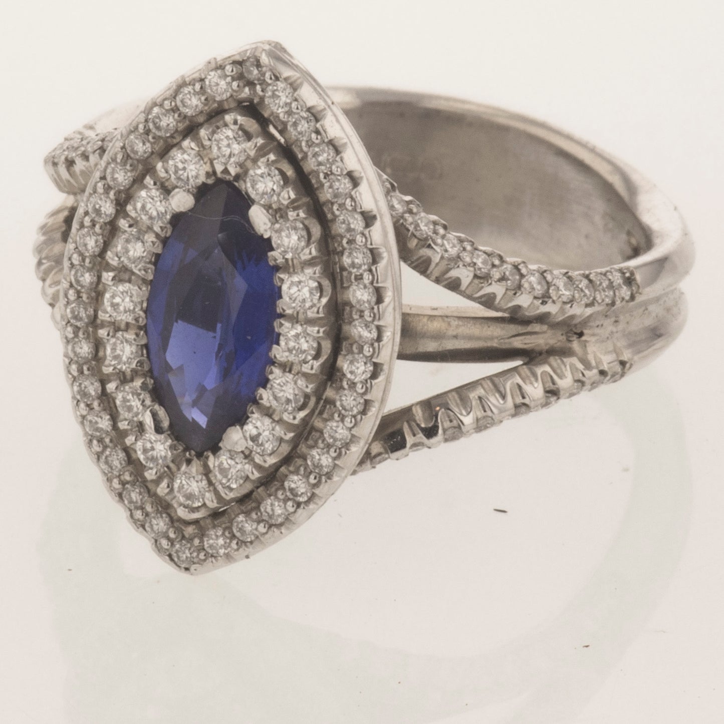 Marquise sapphire and diamonds ring