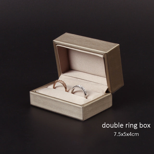 Double wedding bands box